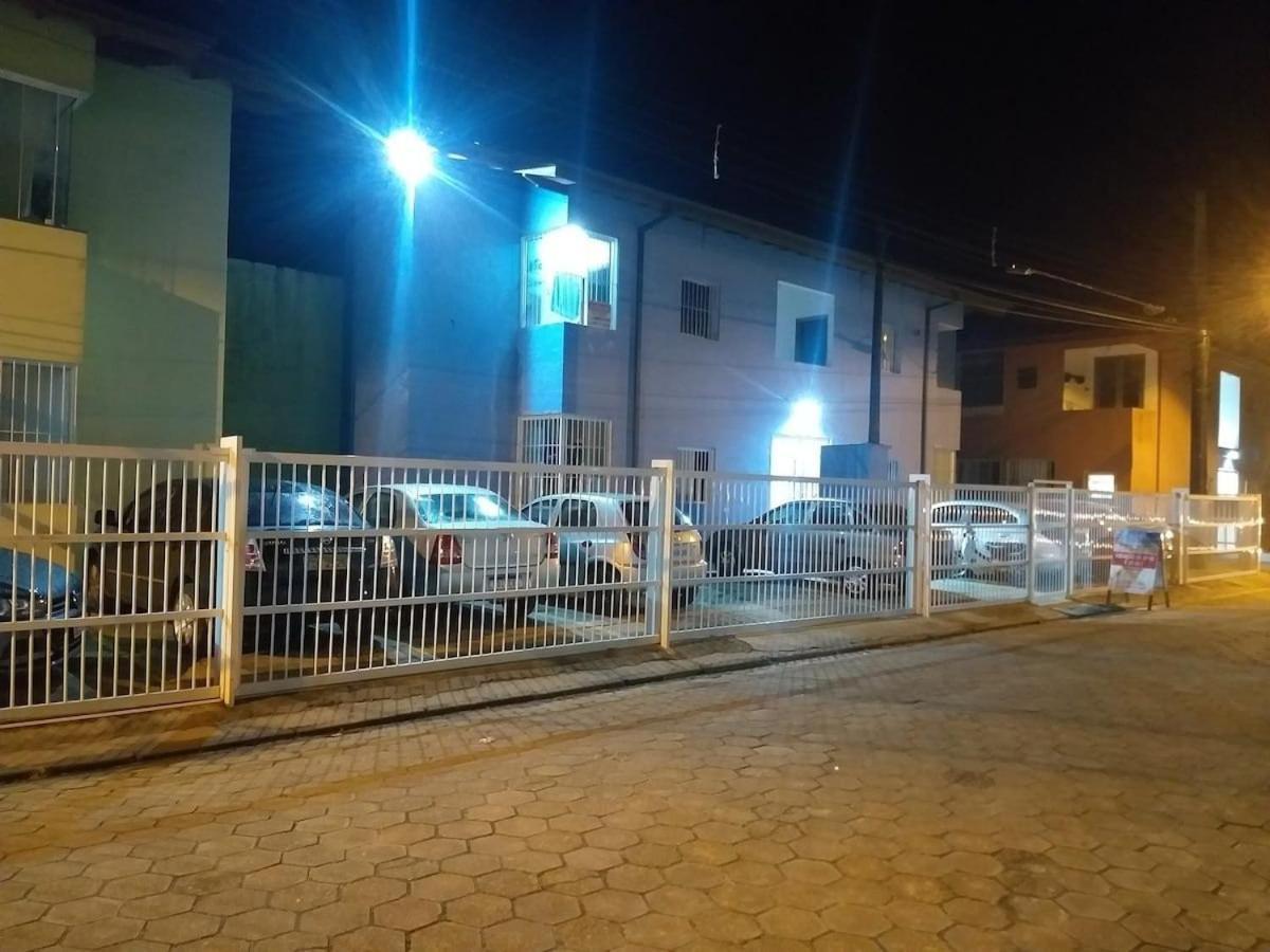 Cantinho Do Aconchego Na Praia Grande Убатуба Экстерьер фото